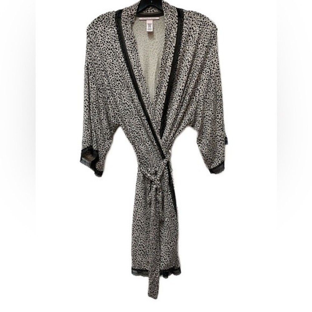 Victoria’s Secret Cheetah Animal Print Lace Trim Belted Robe Size M